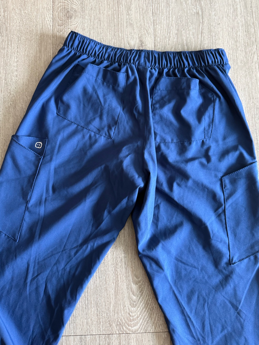 Wink W123 Women's Flat Front Cargo Pant size Medium Petite - Picture 5 of 5
